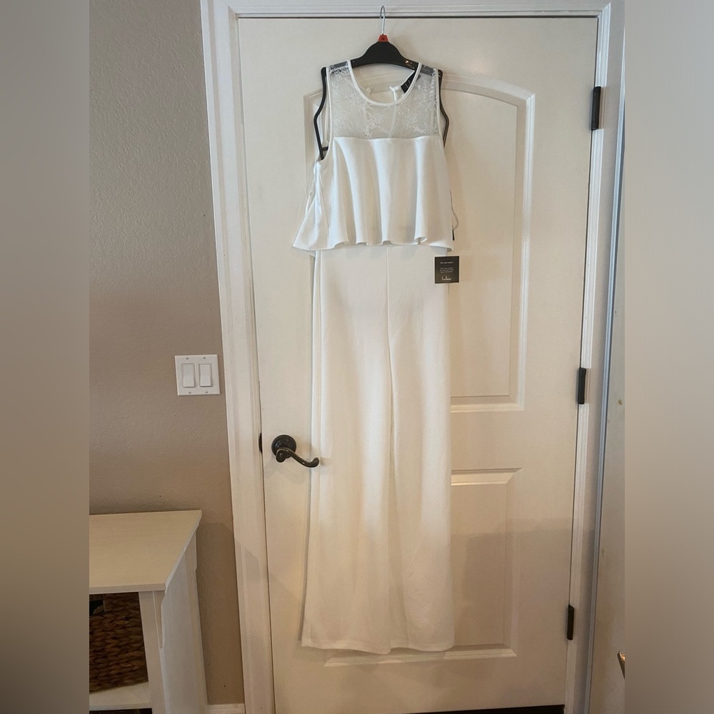 NWT white Lulus jumpsuit
